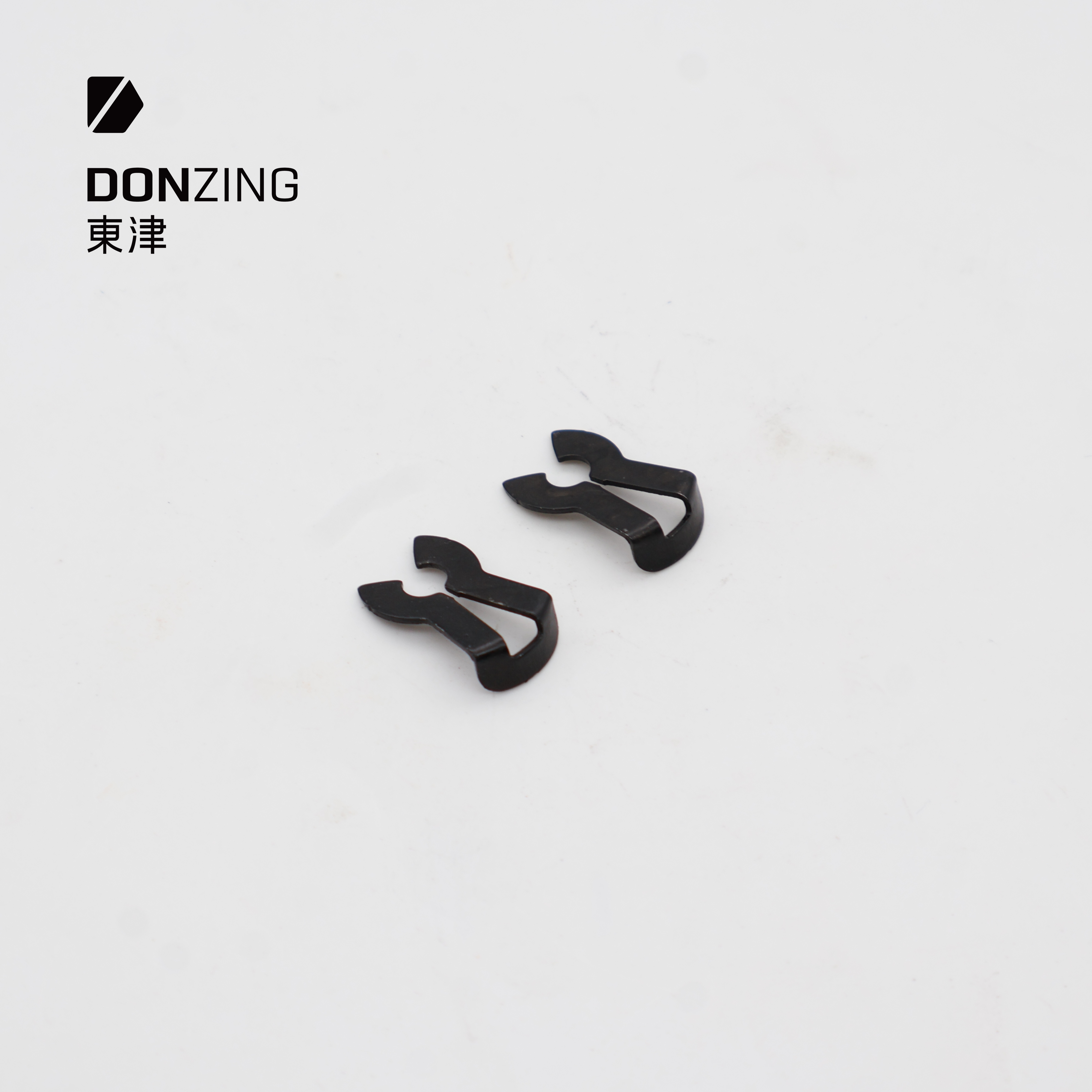 DOOR LOCKER CLIP