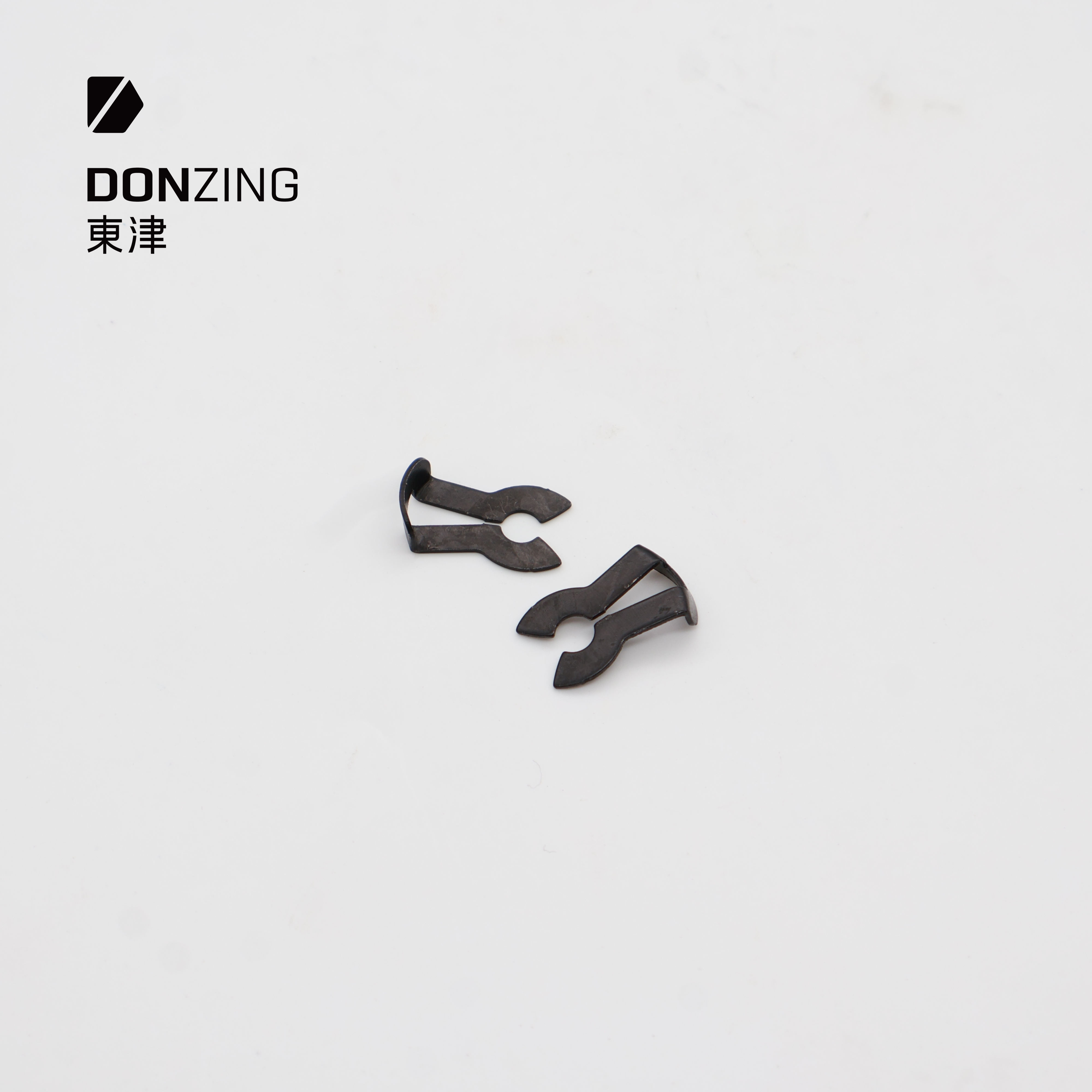 DOOR LOCKER CLIP